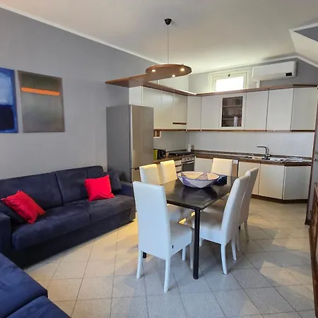 Terry House Sirmione